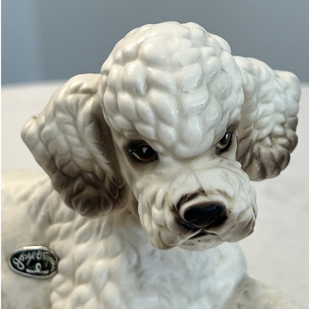 Vintage Josef Originals White Poodle Ceramic Figurine Reclining Japan MCM Dog - Picture 3 of 11